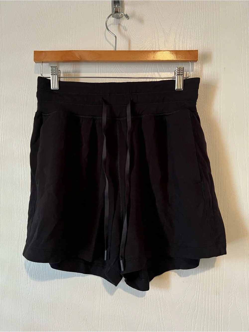 Travis Mathew Shorts Moveknit Tie Short Black Soft High Rise 4